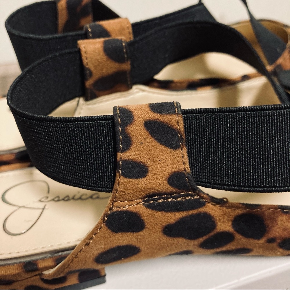 JESSICA SIMPSON | Lurina Leopard Print Flats Sz. 6 - Picture 9 of 16